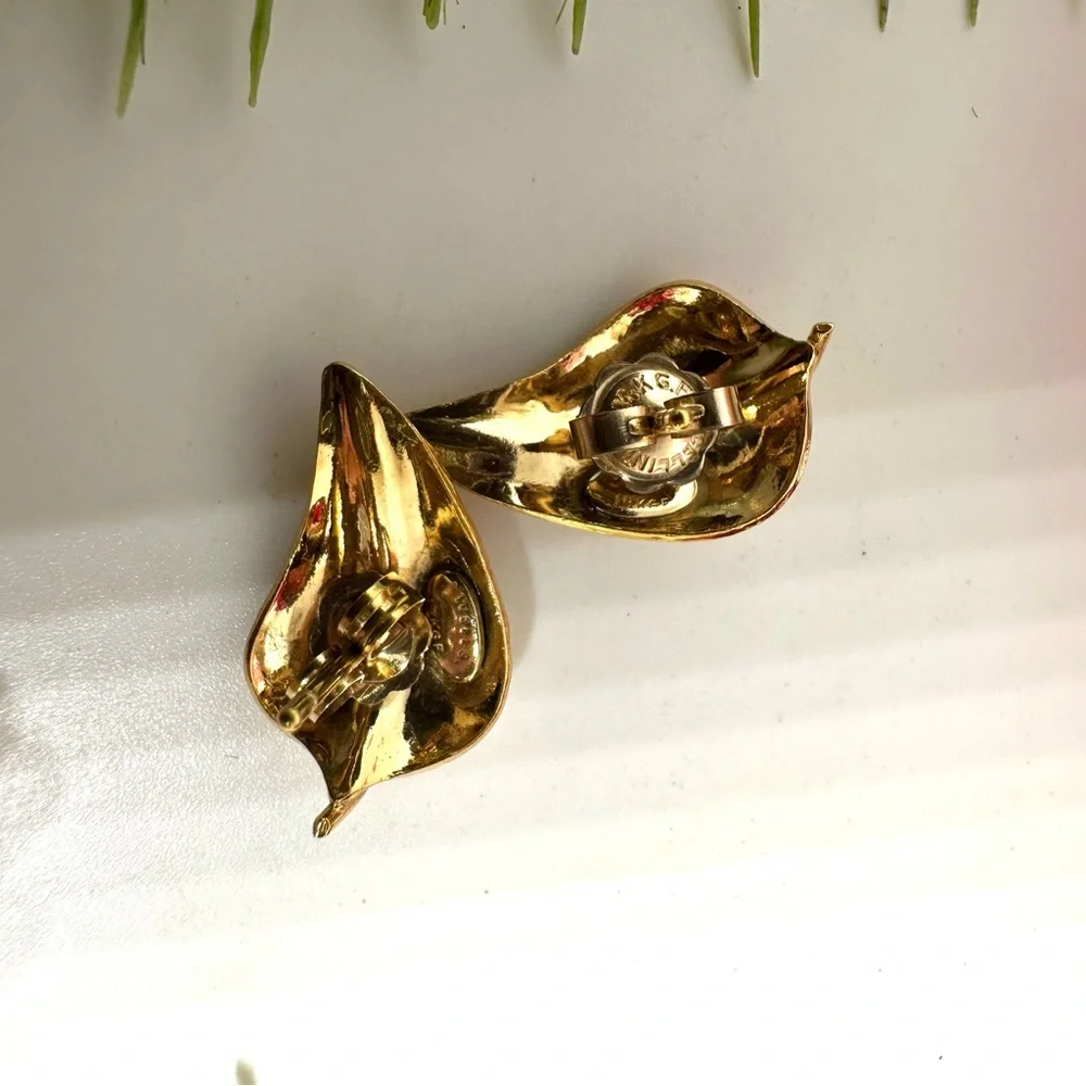 VINTAGE⚜️14K GF Gold Leaf Stud Earrings - Wells
